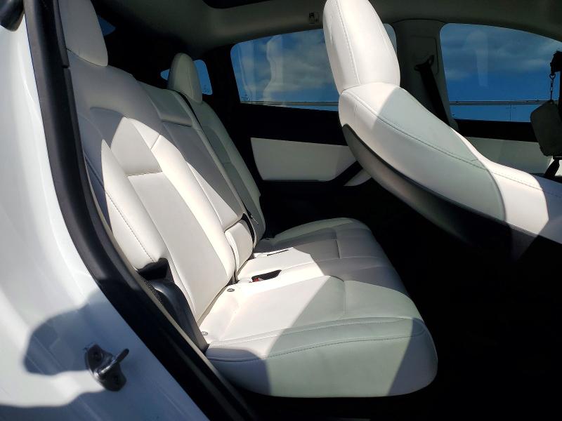 Photo 10 from auction – 2021 TESLA MODEL Y with VIN 5YJYGDEF3MF072143