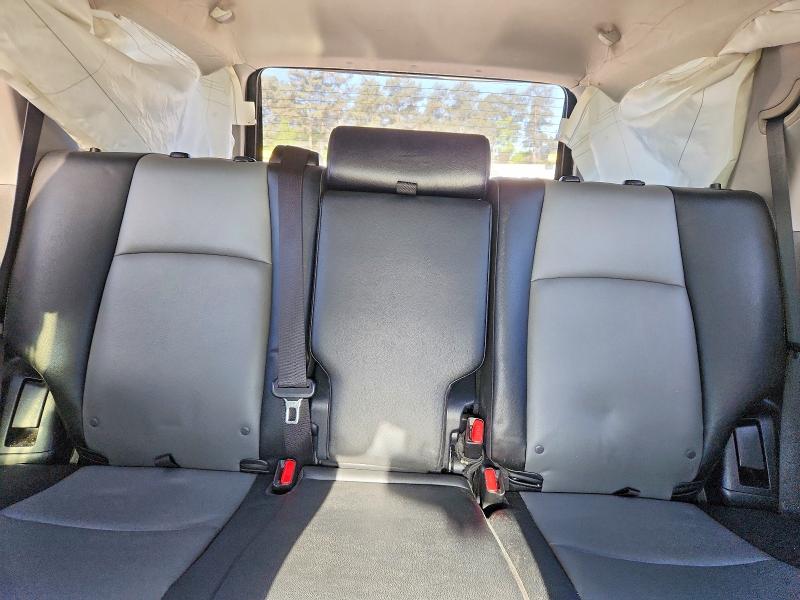 Photo 10 from auction – 2016 TOYOTA 4RUNNER with VIN JTEZU5JR9G5116568
