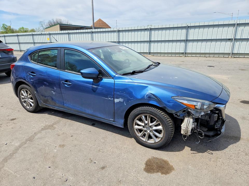 Photo 4 from auction – 2018 MAZDA 3 with VIN 3MZBN1K7XJM179640