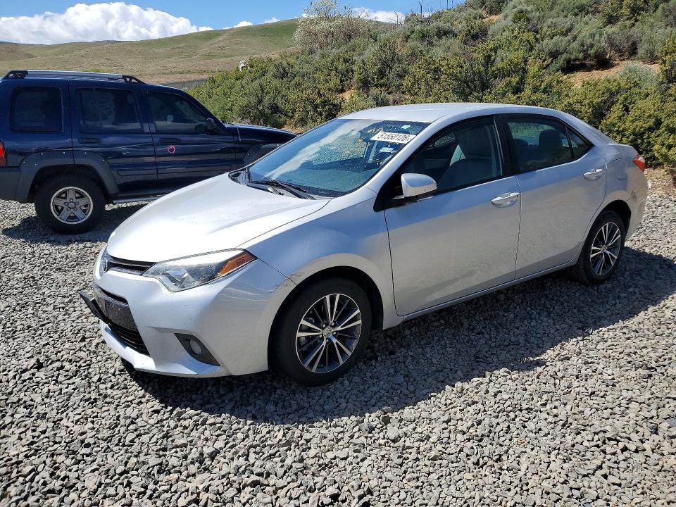 TOYOTA COROLLA 2016 with VIN 5YFBURHE2GP498820 - Photo from auction