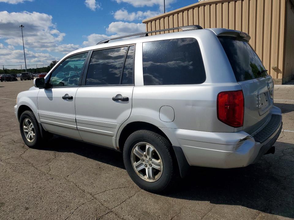Photo 2 from auction – 2005 HONDA PILOT with VIN 5FNYF18515B026302