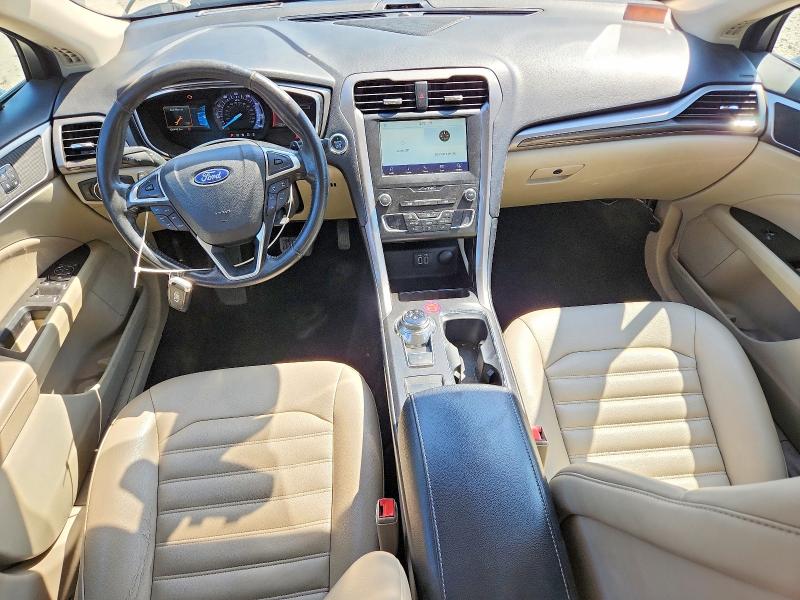 Photo 8 from auction – 2019 FORD FUSION with VIN 3FA6P0CD2KR224562