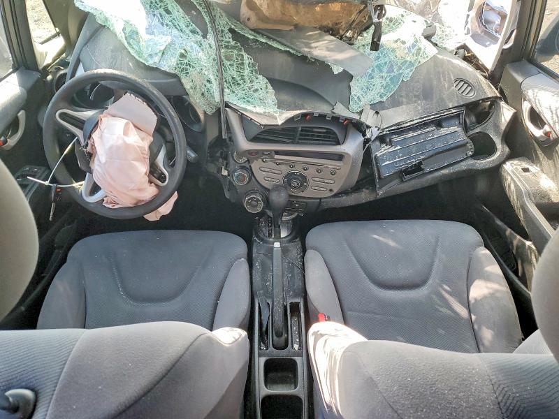 Photo 8 from auction – 2012 HONDA FIT with VIN JHMGE8H3XCC025700
