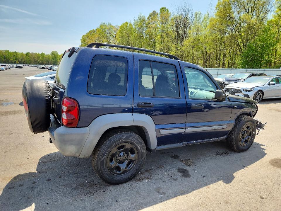 Photo 3 from auction – 2006 JEEP LIBERTY with VIN 1J4GL48K36W119289