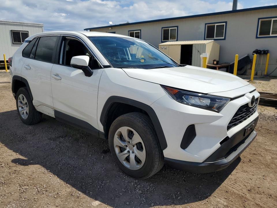 Photo 4 from auction – 2022 TOYOTA RAV4 with VIN JTMK1RFV7ND089501
