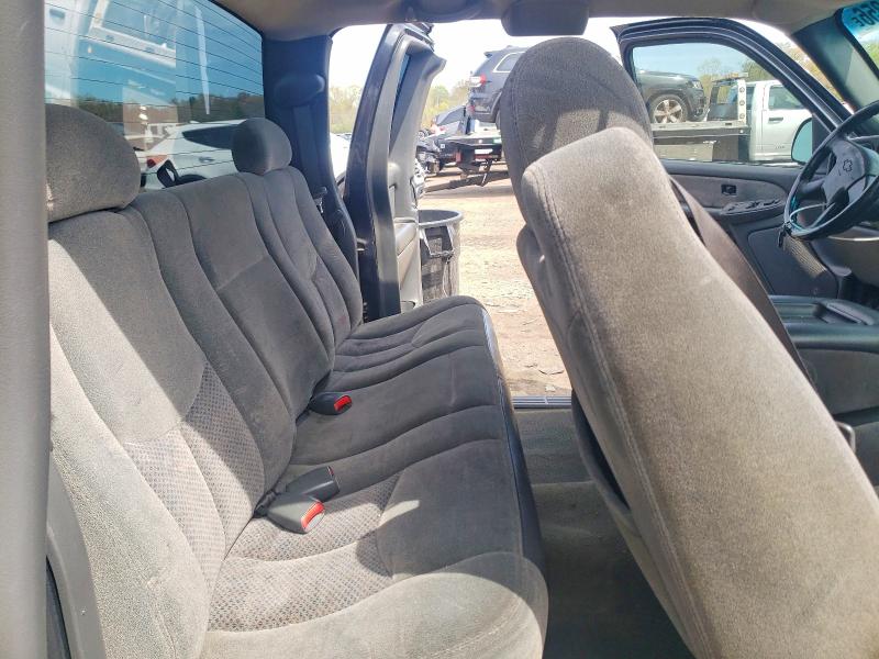 Photo 10 from auction – 2003 CHEVROLET SILVERADO with VIN 2GCEK19V831378662