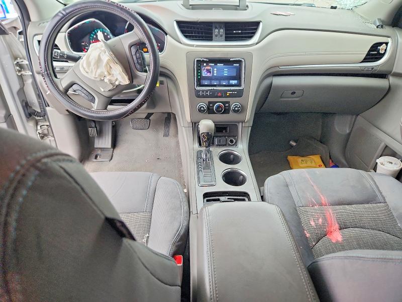 Photo 8 from auction – 2016 CHEVROLET TRAVERSE with VIN 1GNKRFKD1GJ142273