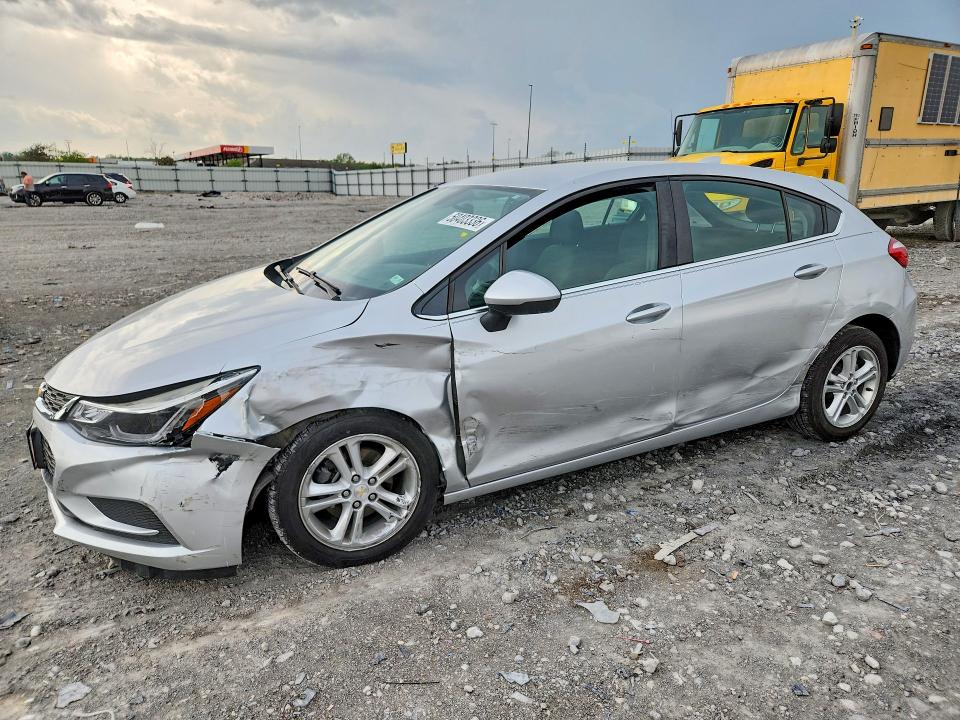 Photo 1 from auction – 2018 CHEVROLET CRUZE with VIN 3G1BE6SM6JS619170