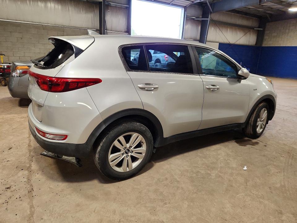 Photo 3 from auction – 2018 KIA SPORTAGE with VIN KNDPMCAC4J7403579