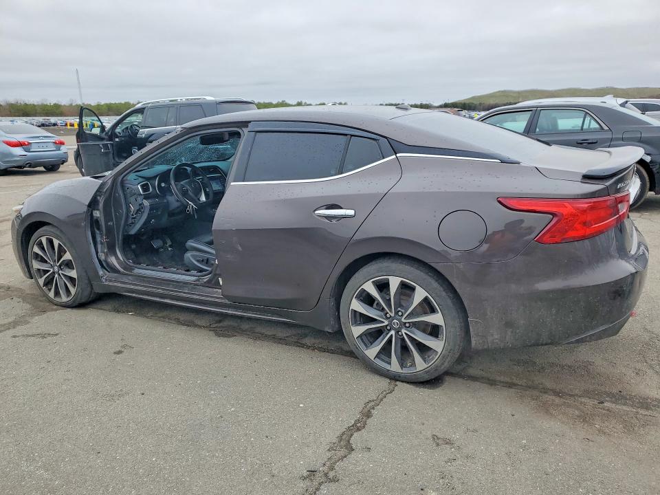 Photo 2 from auction – 2016 NISSAN MAXIMA with VIN 1N4AA6AP4GC447302