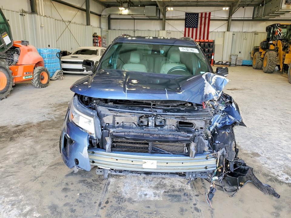 Photo 5 from auction – 2018 FORD EXPLORER with VIN 1FM5K8D80JGB03549
