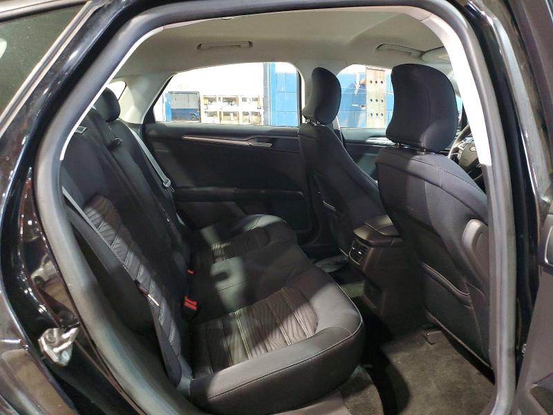 Photo 10 from auction – 2016 FORD FUSION with VIN 3FA6P0H74GR118088