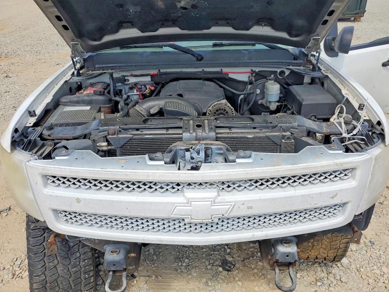 Photo 11 from auction – 2008 CHEVROLET SILVERADO with VIN 1GCEK14C38Z228348