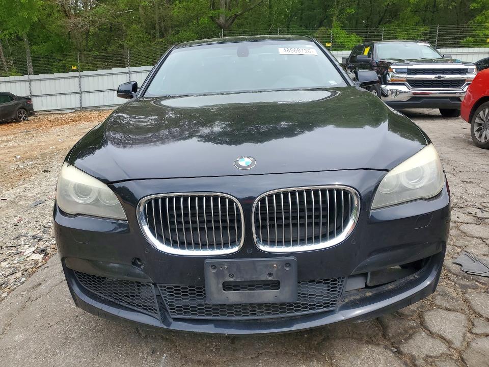 Photo 5 from auction – 2012 BMW 750 with VIN WBAKA8C53CCY37854
