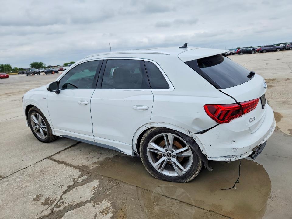 Photo 2 from auction – 2022 AUDI Q3 with VIN WA1DECF33N1094702