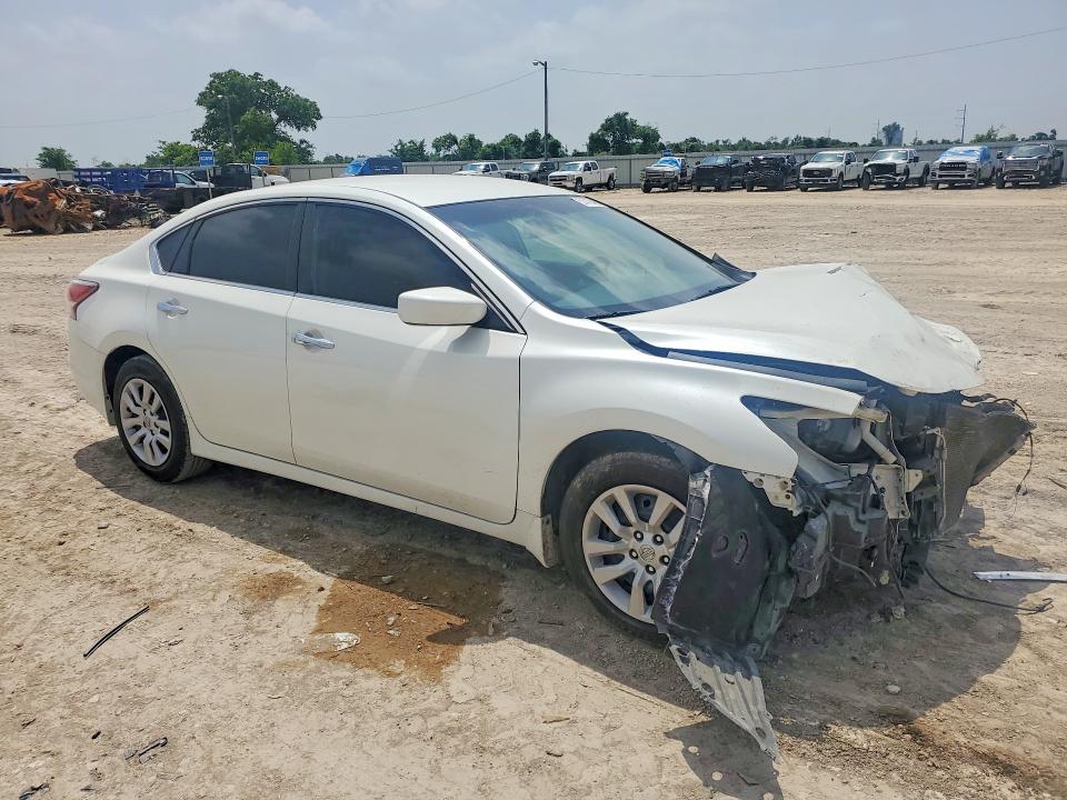 Photo 4 from auction – 2015 NISSAN ALTIMA with VIN 1N4AL3AP9FC573579