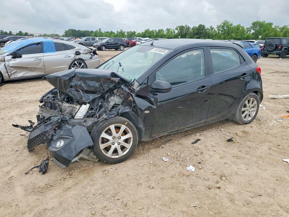 MAZDA MAZDA2 2012 with VIN JM1DE1LZ7C0140425 - Photo from auction