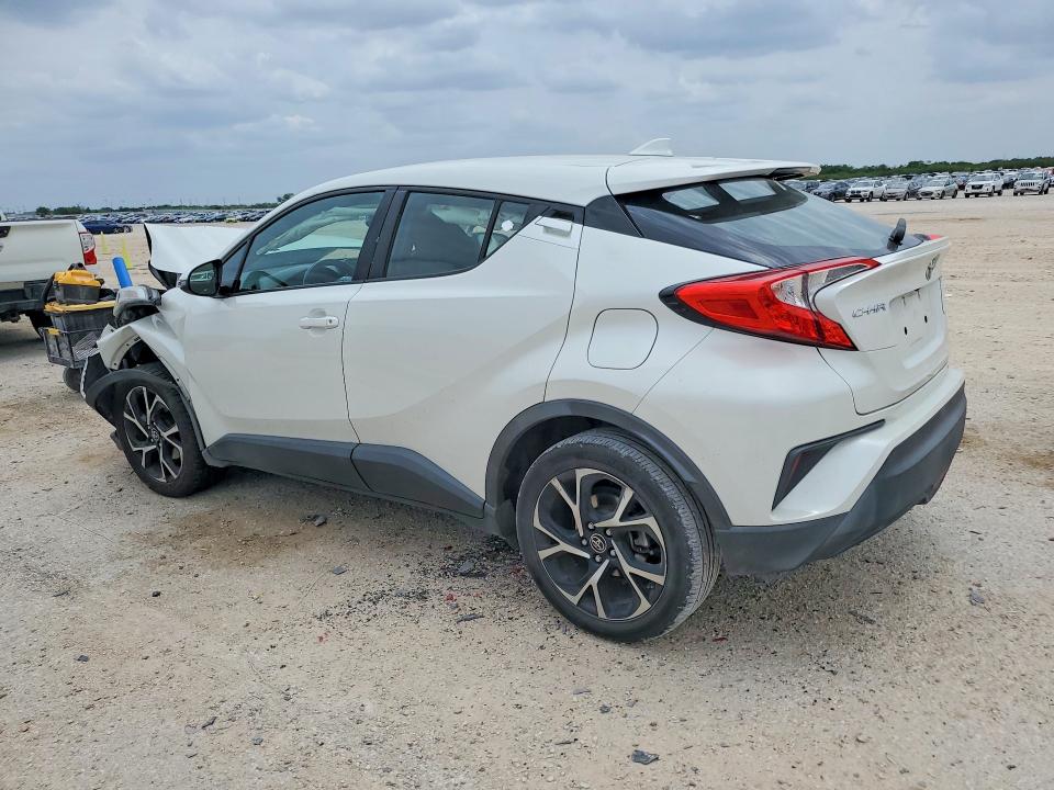 Photo 2 from auction – 2018 TOYOTA C-HR with VIN NMTKHMBX5JR050019