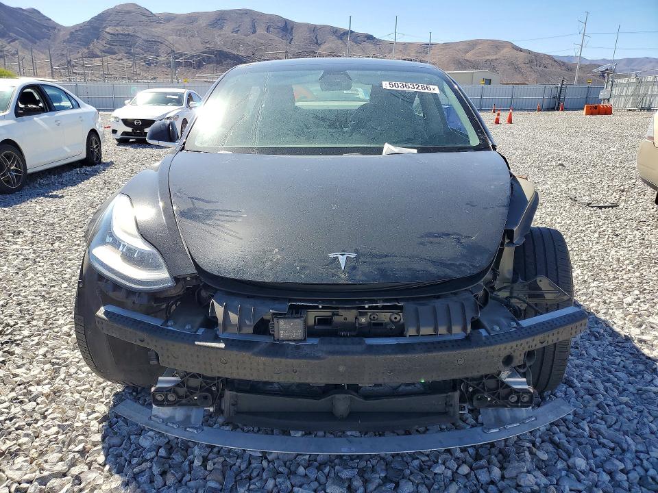 Photo 5 from auction – 2019 TESLA MODEL 3 with VIN 5YJ3E1EB3KF385220