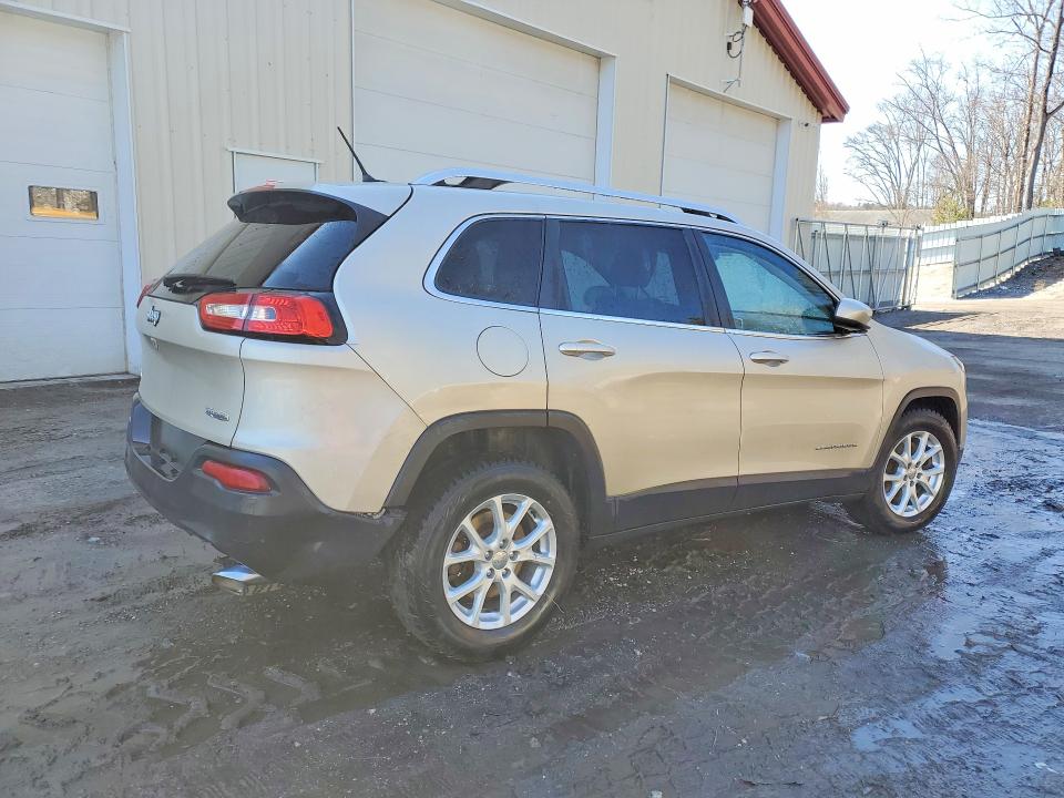 Photo 3 from auction – 2015 JEEP CHEROKEE with VIN 1C4PJMCS9FW745125