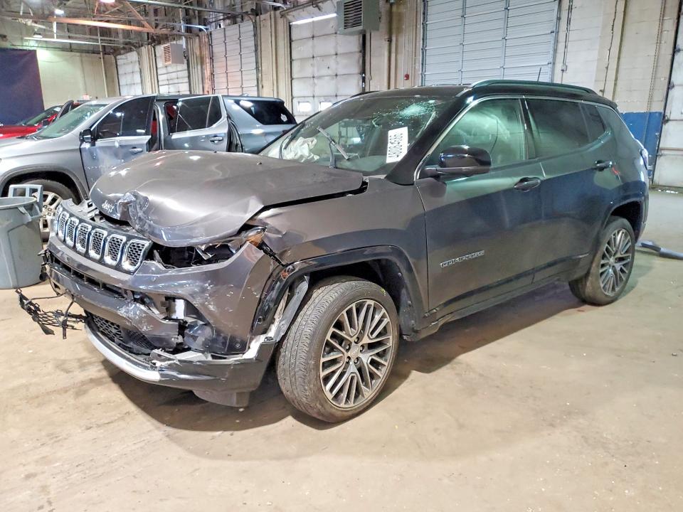 JEEP COMPASS 2024 with VIN 3C4NJDCN9RT593083 - Photo from auction