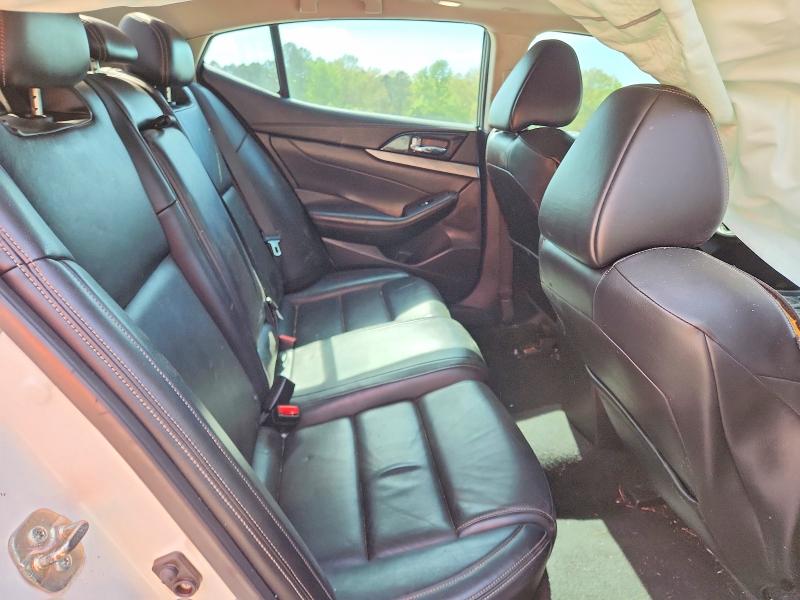 Photo 10 from auction – 2016 NISSAN MAXIMA with VIN 1N4AA6AP4GC406815