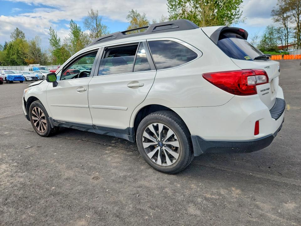 Photo 2 from auction – 2015 SUBARU OUTBACK with VIN 4S4BSAJC9F3348724