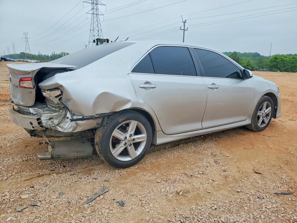 Photo 3 from auction – 2014 TOYOTA CAMRY with VIN 4T1BF1FK5EU322506