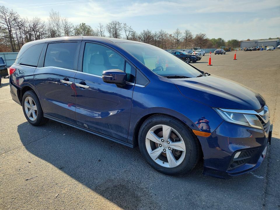 Photo 4 from auction – 2019 HONDA ODYSSEY with VIN 5FNRL6H75KB073971