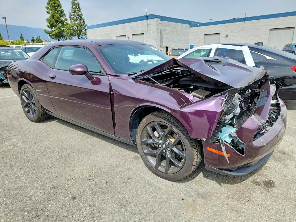 Photo 4 from auction – 2022 DODGE CHALLENGER with VIN 2C3CDZAG8NH148275