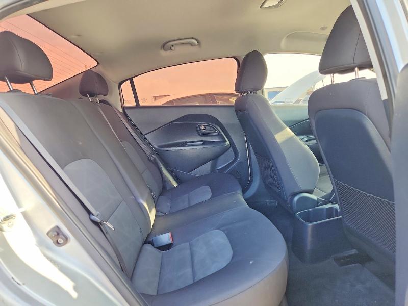 Photo 10 from auction – 2017 KIA RIO with VIN KNADM4A37H6043858