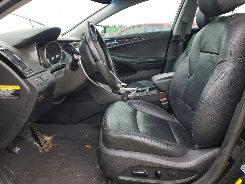 Photo 7 from auction – 2011 HYUNDAI SONATA with VIN 5NPEC4AC8BH292581