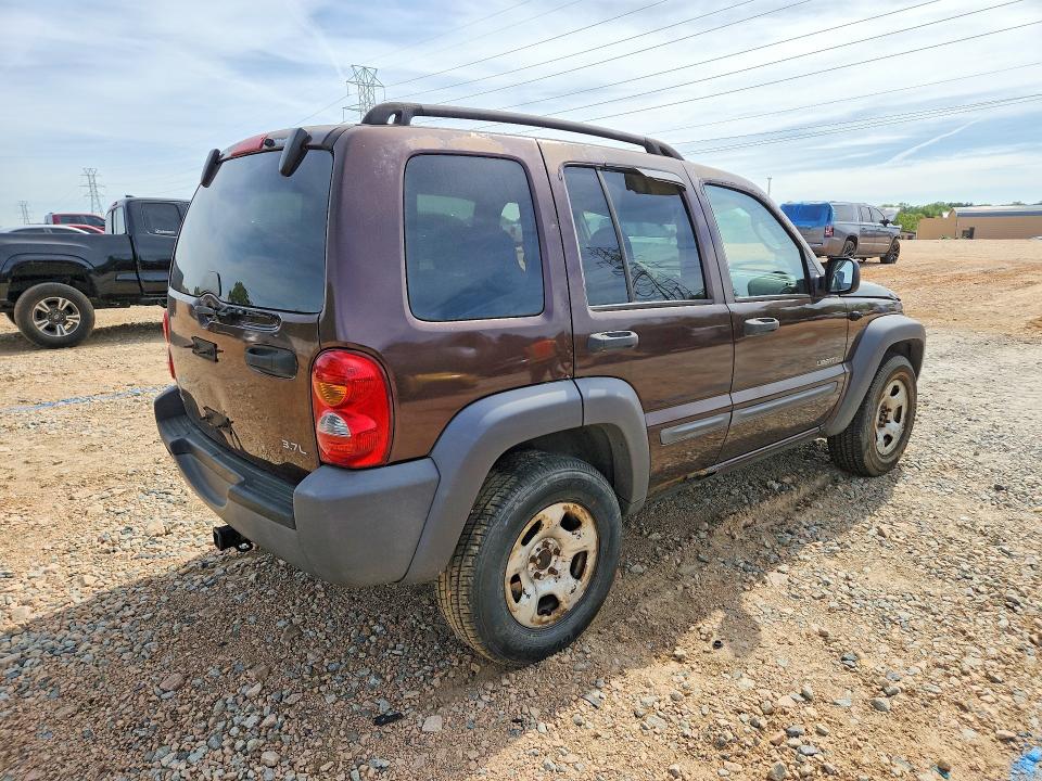 Photo 3 from auction – 2004 JEEP LIBERTY with VIN 1J4GL48K84W175385