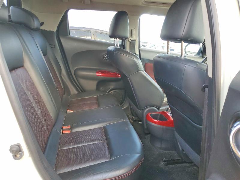 Photo 11 from auction – 2011 NISSAN JUKE with VIN JN8AF5MV1BT015814