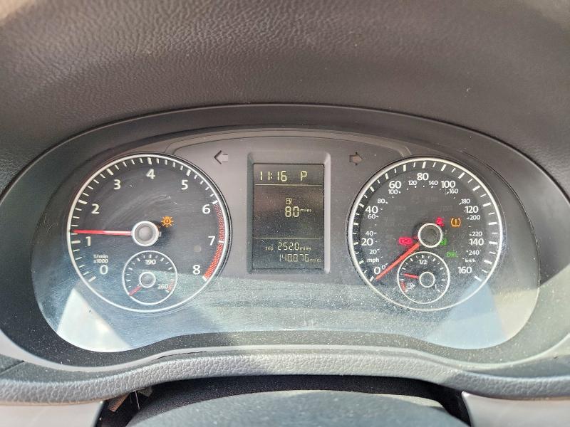 Снимка 9 от търг – 2014 VOLKSWAGEN PASSAT с VIN 1VWAT7A30EC045973
