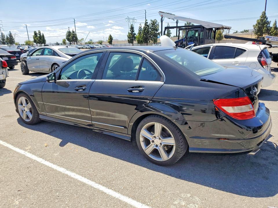 Photo 2 from auction – 2010 MERCEDES-BENZ C with VIN WDDGF5EB9AF496182