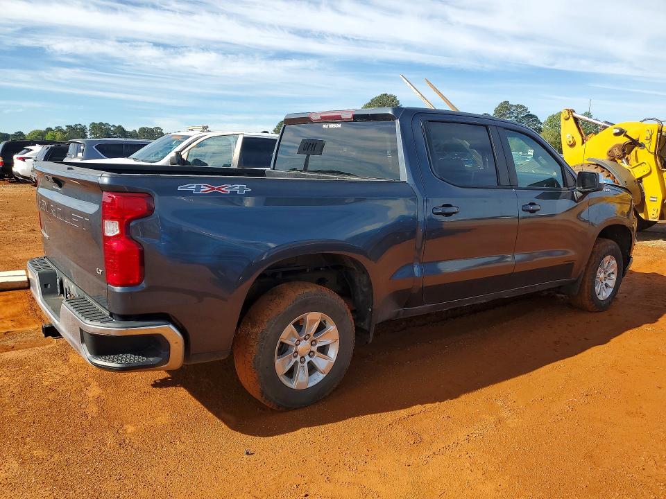 Photo 3 from auction – 2021 CHEVROLET SILVERADO with VIN 1GCUYDED4MZ243115