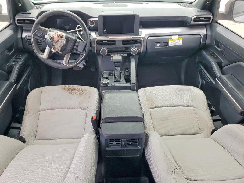 Photo 8 from auction – 2025 TOYOTA 4RUNNER with VIN JTEVA5AR9S5006975
