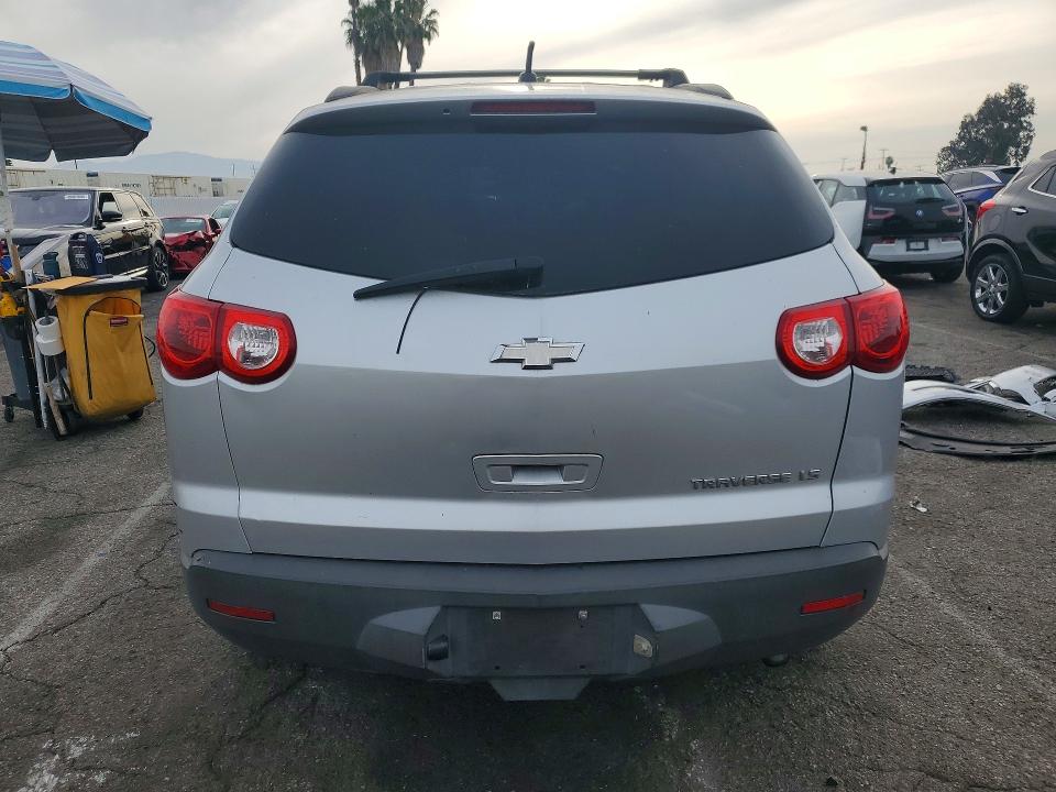 Photo 6 from auction – 2012 CHEVROLET TRAVERSE with VIN 1GNKREED3CJ270675