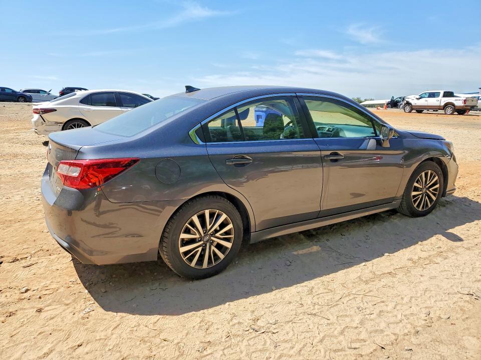 Photo 3 from auction – 2019 SUBARU LEGACY with VIN 4S3BNAF62K3012681