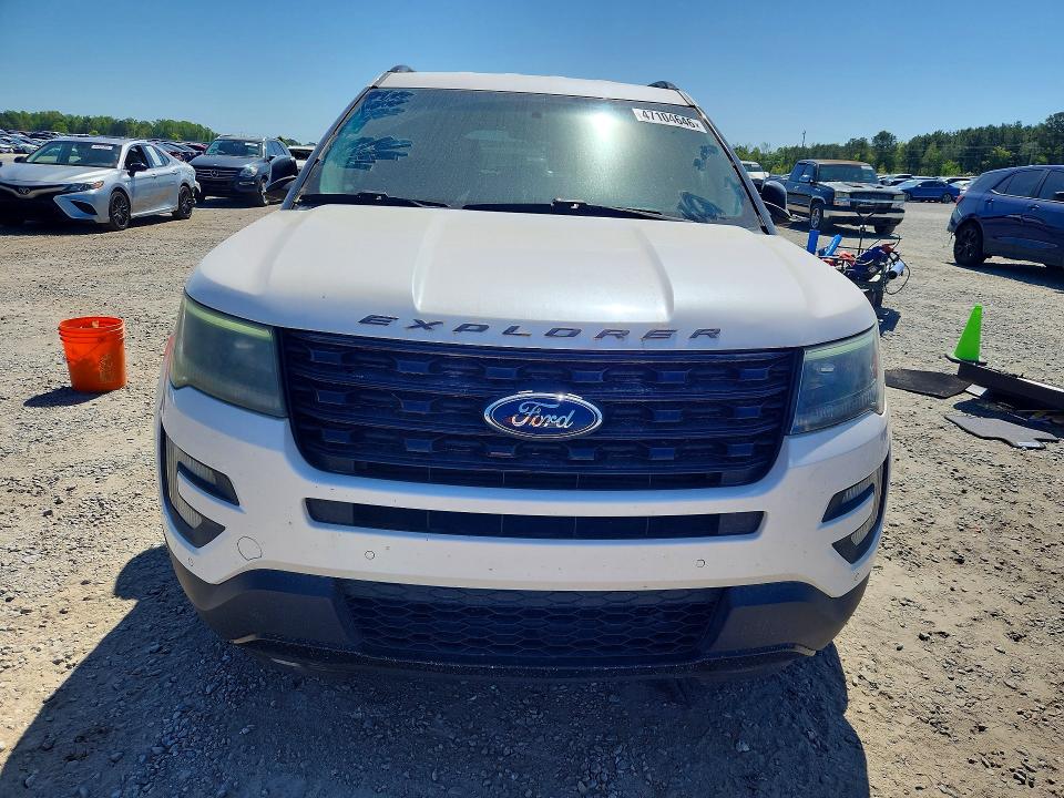 Photo 5 from auction – 2017 FORD EXPLORER with VIN 1FM5K8GT4HGB76319