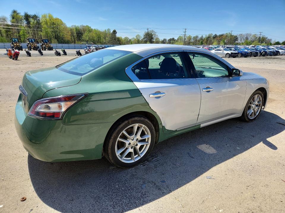 Photo 3 from auction – 2014 NISSAN MAXIMA with VIN 1N4AA5AP8EC461467