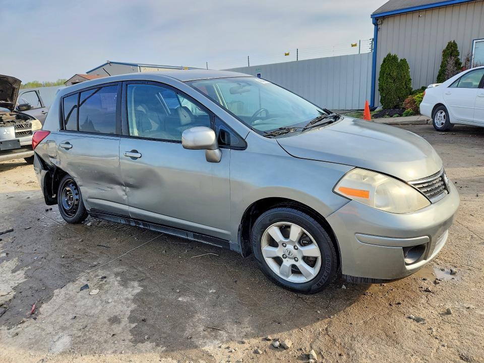 Photo 4 from auction – 2008 NISSAN VERSA with VIN 3N1BC13E68L362509