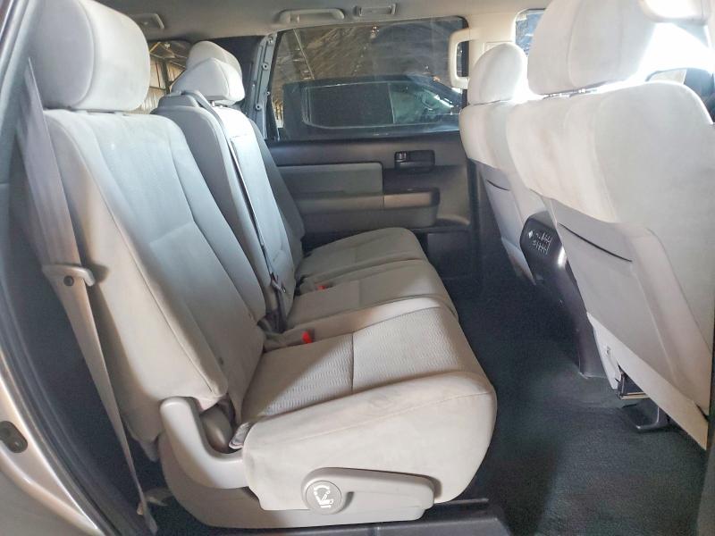 Photo 11 from auction – 2016 TOYOTA SEQUOIA with VIN 5TDZY5G10GS061125
