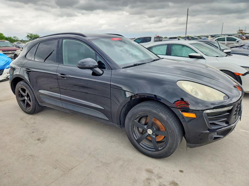 Фото 4 с аукциона – 2017 PORSCHE MACAN с VIN WP1AA2A51HLB05601