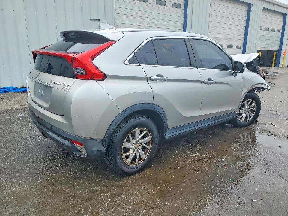 Photo 3 from auction – 2019 MITSUBISHI ECLIPSE CROSS with VIN JA4AS3AA8KZ016415