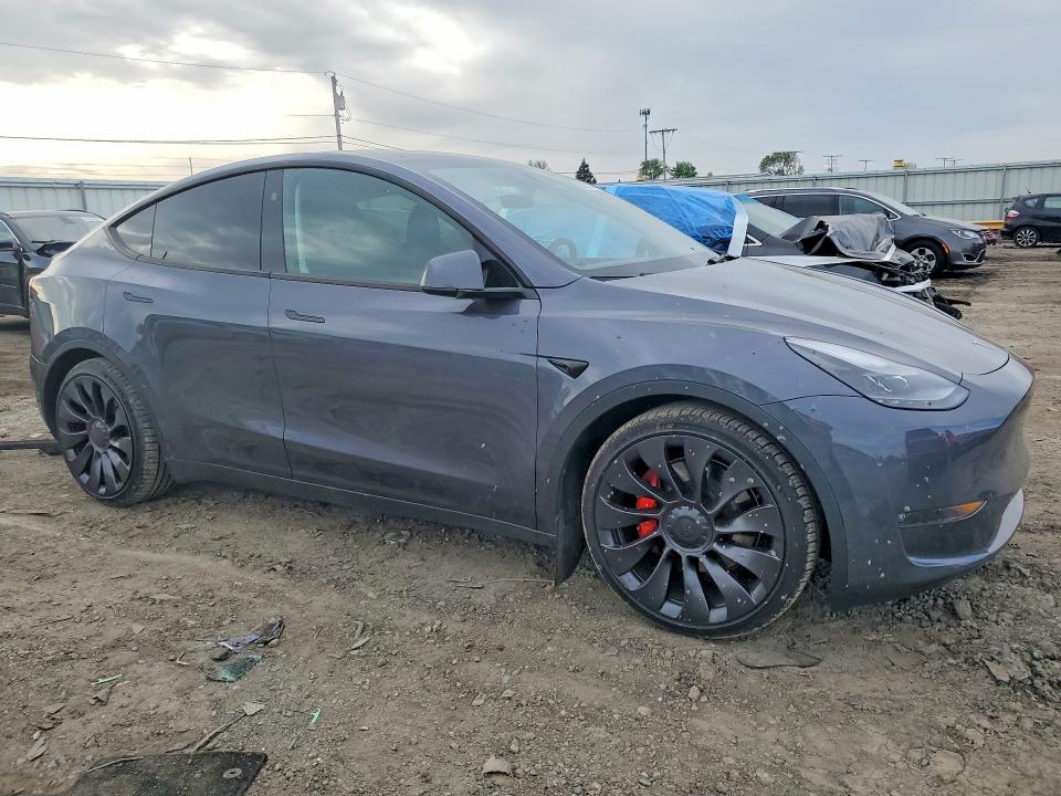 Photo 4 from auction – 2023 TESLA MODEL Y with VIN 7SAYGDEF4PF920795