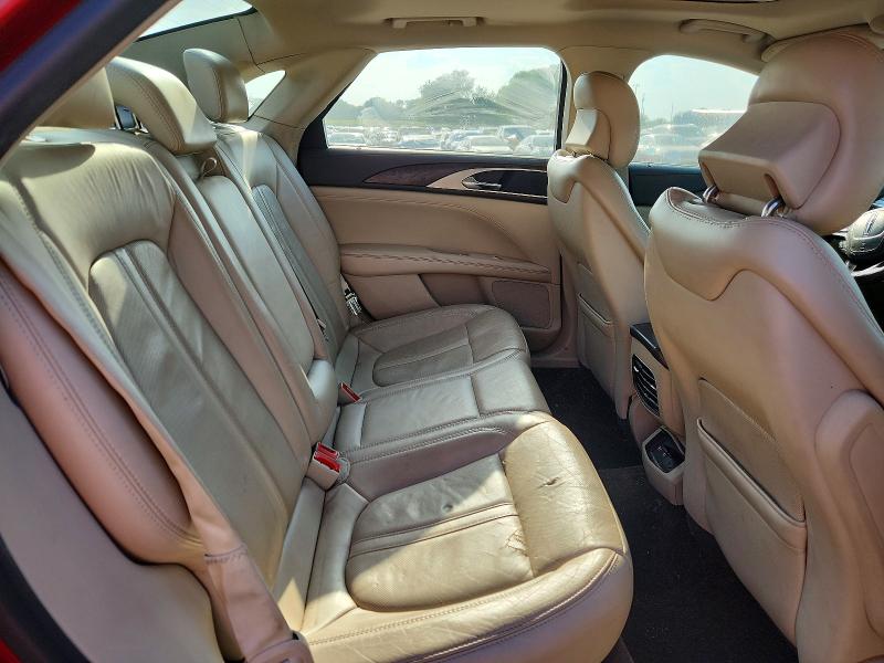 Photo 10 from auction – 2017 LINCOLN MKZ with VIN 3LN6L5E92HR641888