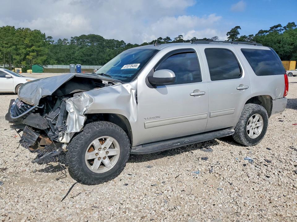 GMC YUKON 2012 with VIN 1GKS2CE08CR161651 - Photo from auction
