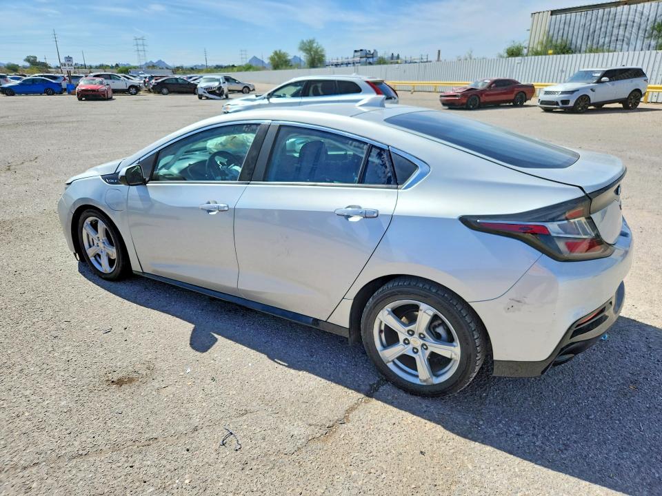 Photo 2 from auction – 2017 CHEVROLET VOLT with VIN 1G1RC6S55HU121601